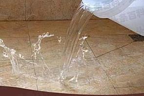 赣榆漏水维修 免砸砖防水材料该如何施工